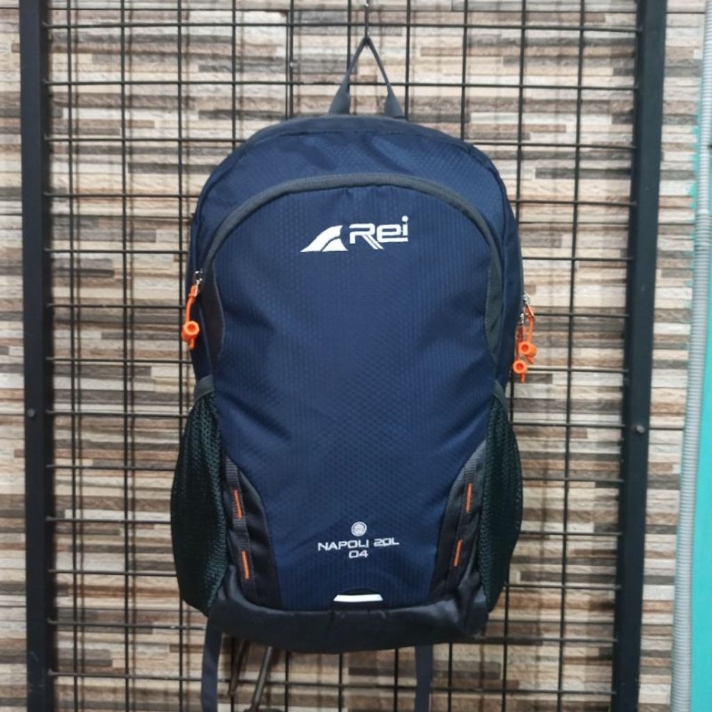 Napoli 02 Arei Outdoorgear Daypack Rei Napoli 20L กระเป๋าเป้ผู้ชาย Original 100% พร้อมผ้าคลุมกันฝน