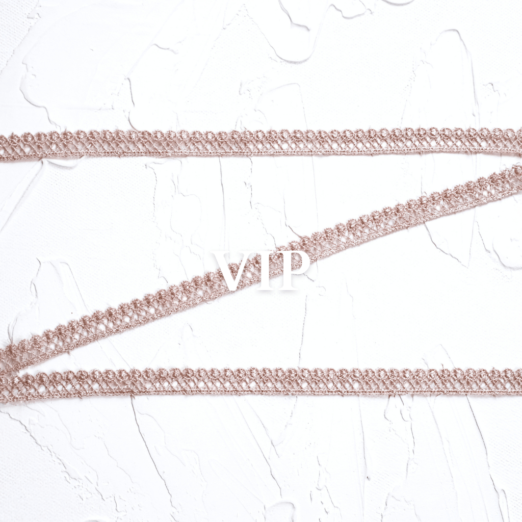 VIP Lace 17 V519 ลูกไม้ปัก Giper Lace ต่อม้วน