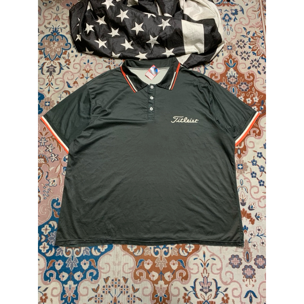 เสื้อโปโล T1TLEIST**