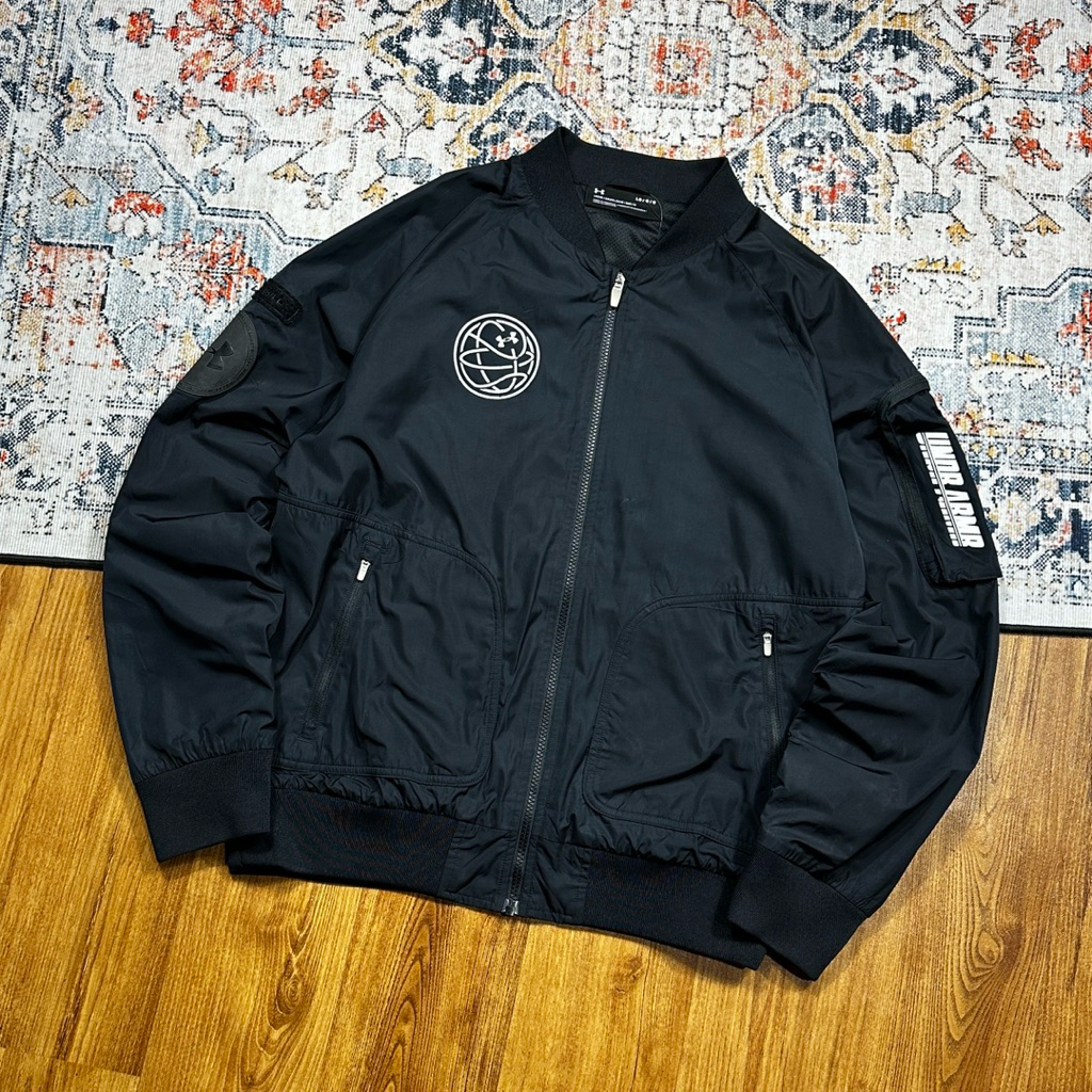 UNDER ARMOUR BOMBER JACKET SECOND