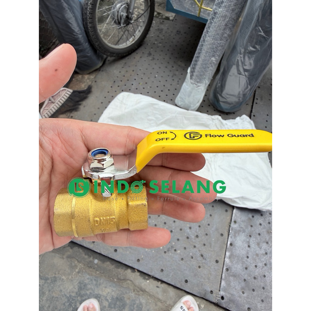 วาล์วบอล 1/2 ชิ้น FLOW GUARD STOP ทองเหลือง LPG GAS VALVE DN15