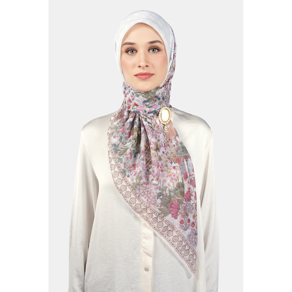 ใหม่ Nada Puspita ผ้าพันคอ Imperial Mughal Heynocal ผ้าพันคอ Mono แท้ผ้าพันคอ Hujaberies Square Hija
