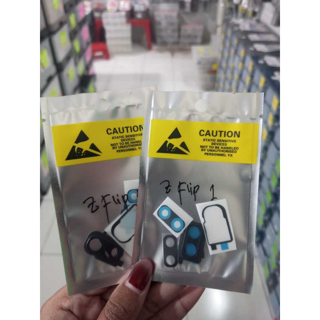 กระจกกล้อง + วงแหวนเลนส์กล้อง Samsung Z FLIP 1 Black