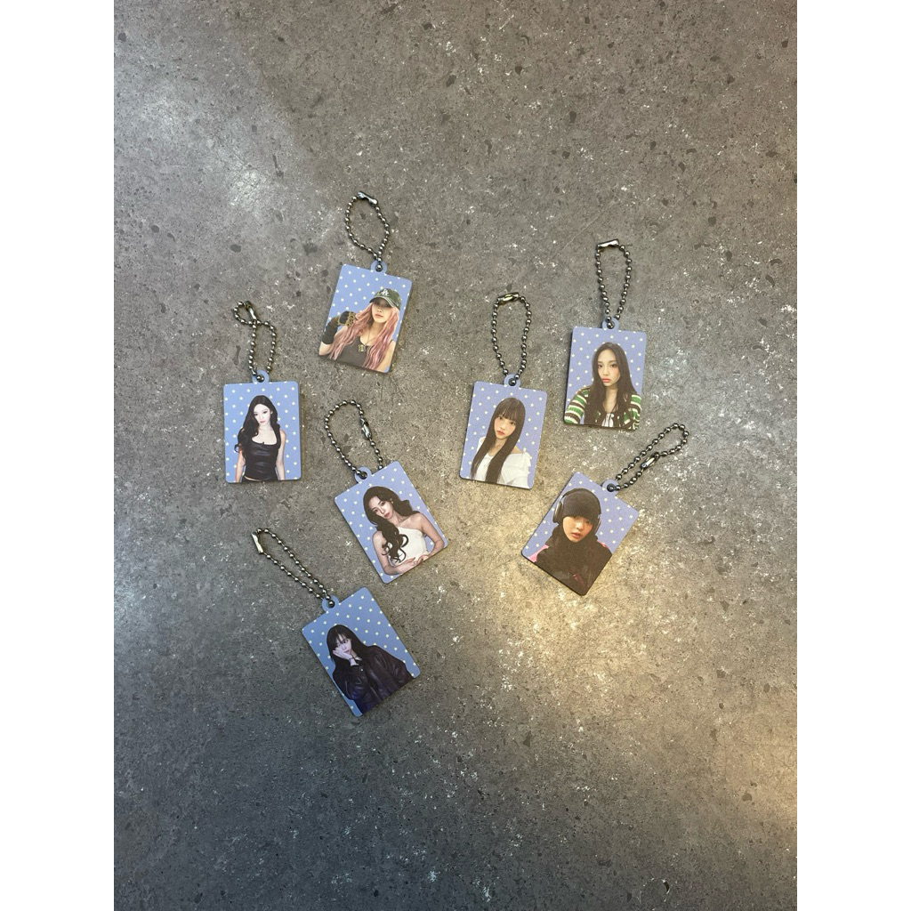 GANTUNGAN [KUEPUKIS.STD] พวงกุญแจยีนส์ใหม่ aespa - พวงกุญแจ