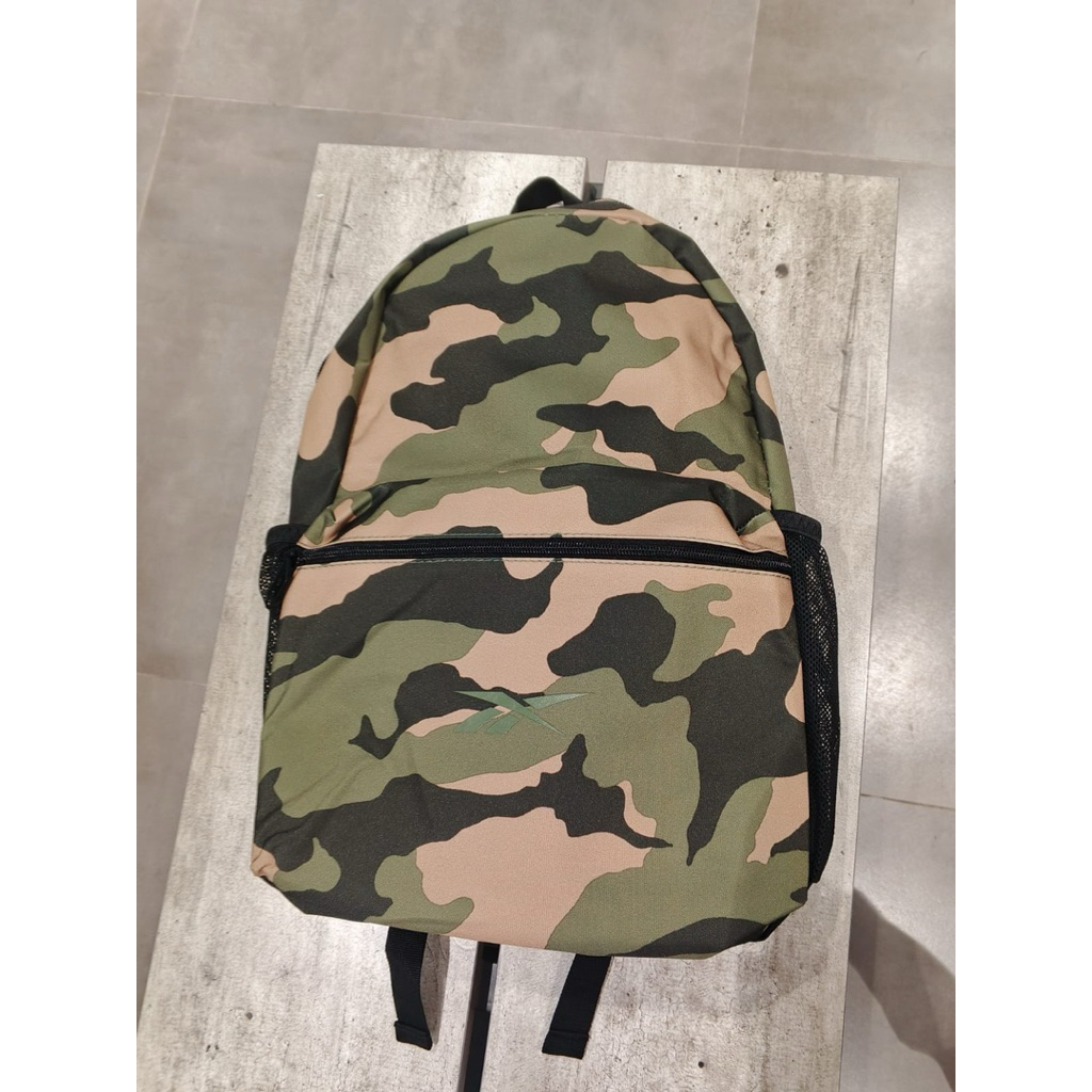 กระเป๋า Reebok ดั้งเดิม