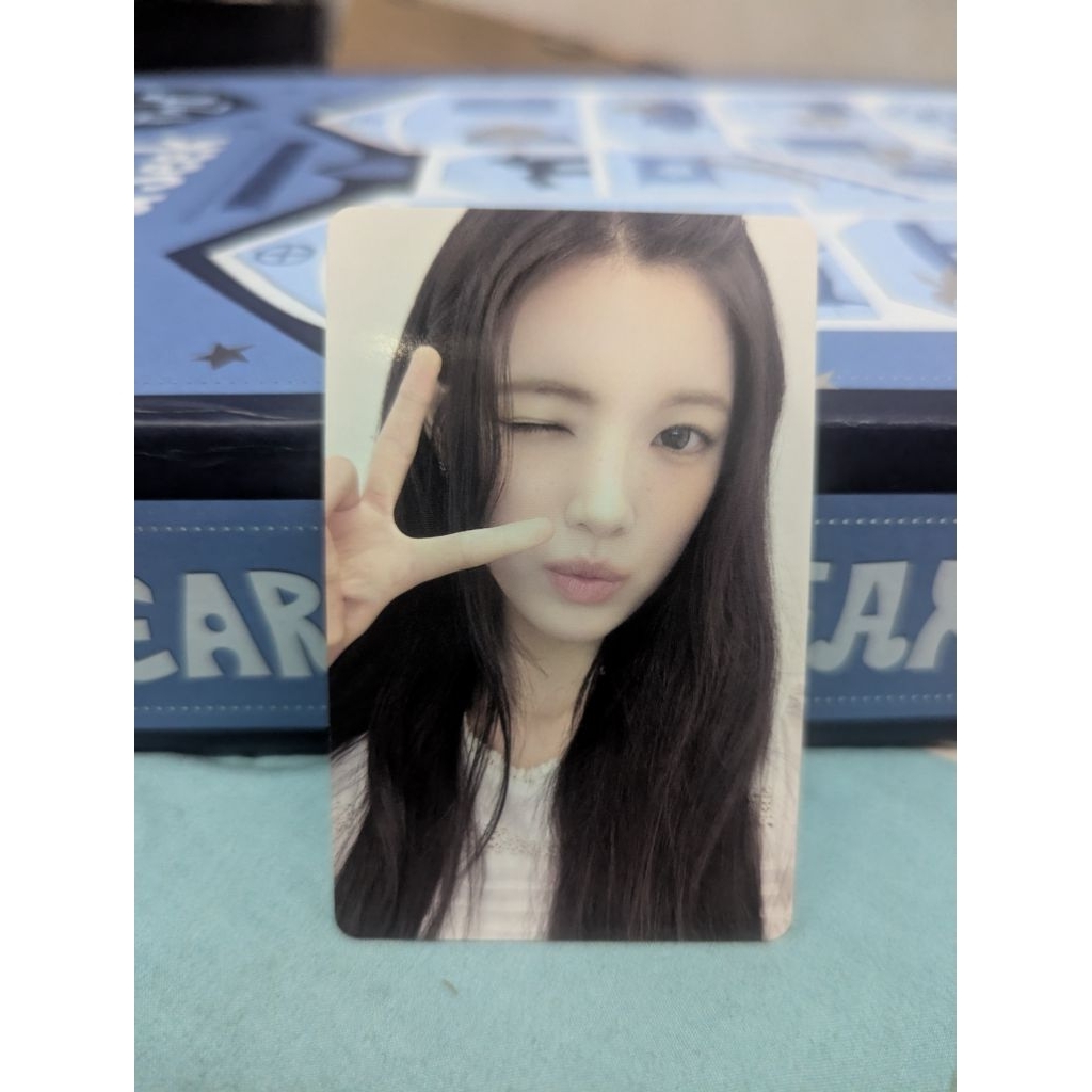 PC Selca Yuha Hearts2hearts Season Gretting อย่างเป็นทางการ