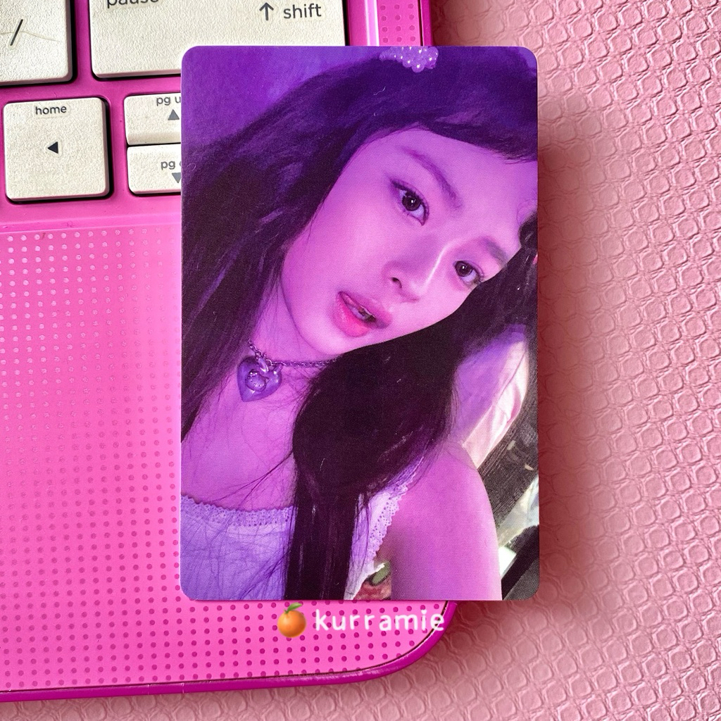 UNGU (ลดล้างสต็อก) pc newjeans hanni official photocard รับอัลบั้ม poca hani njz สีม่วง ppg