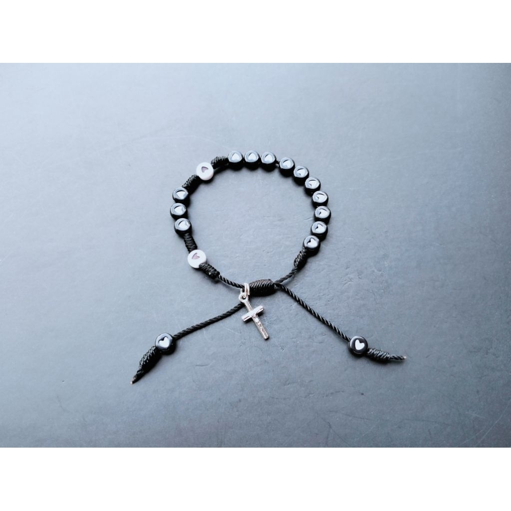 G1598 ACRYLIC CROSS ROSARY BRACELET
