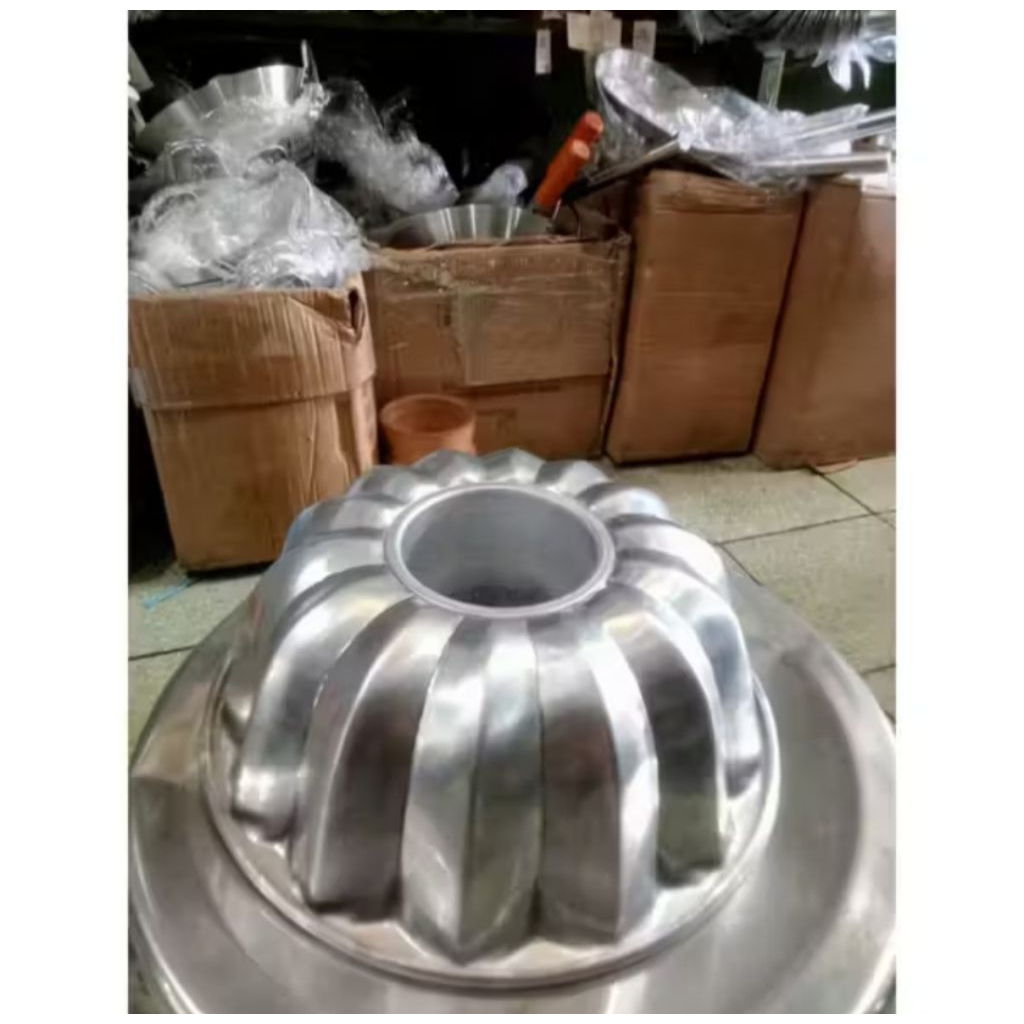 Motov Belimbing Aluminium Round Sponge Cake Pan / Motif Sponge Cake Pan