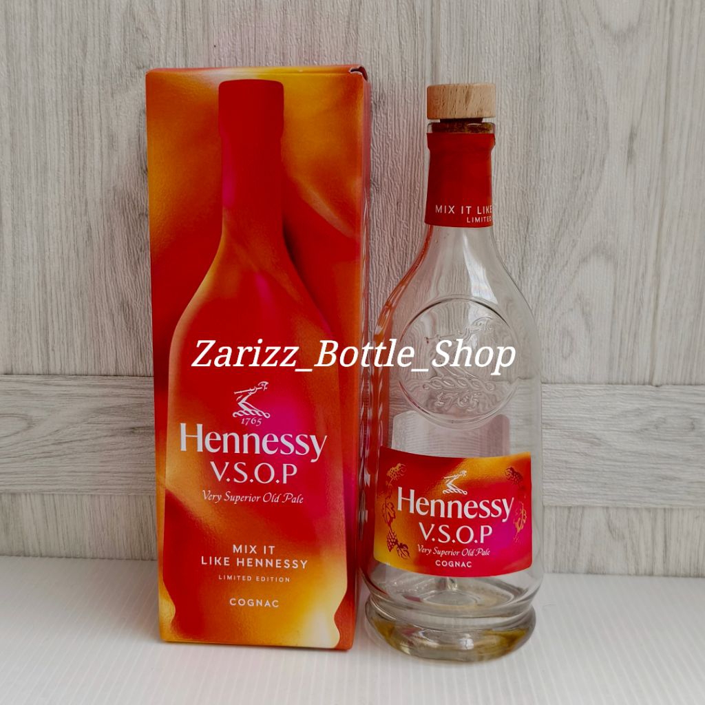 Hennessy Vsop Limited Edition ขวดเปล่า By Jackson Wang 700ml + กล่อง