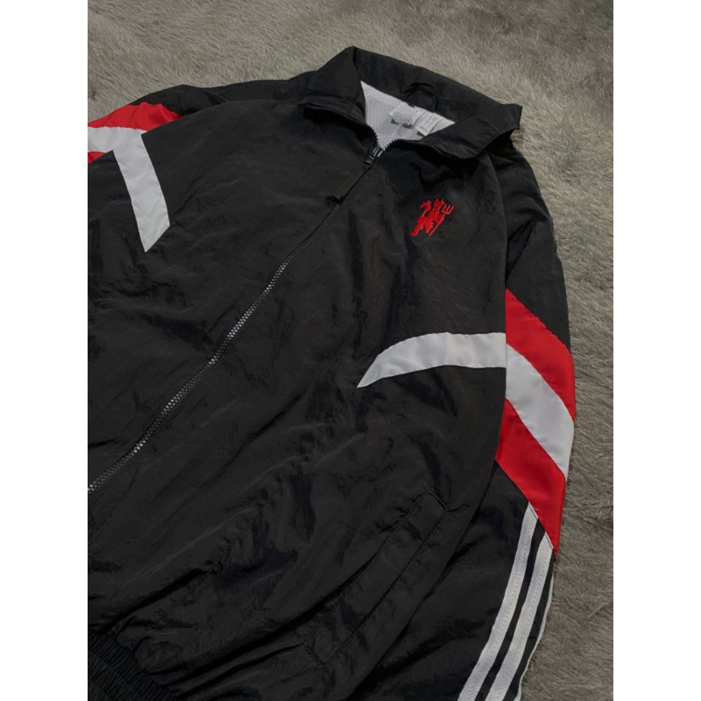 MU FOOTBALL CLUB JACKET