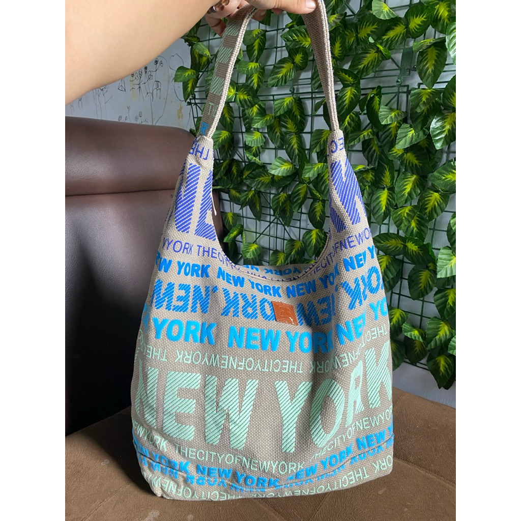 กระเป๋าสะพาย Pl Robin Ruth