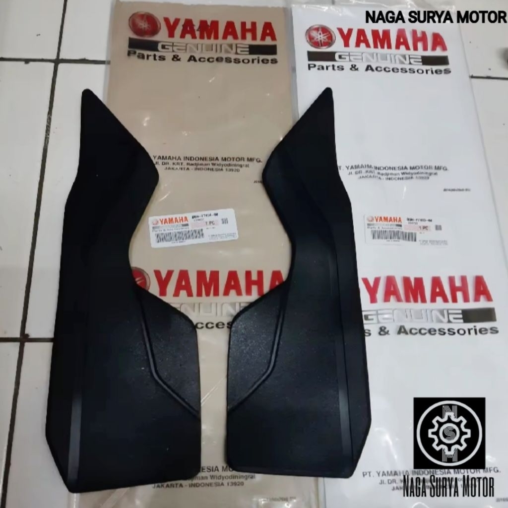 ยางพักเท้าขวาและซ้าย New NMax B6H-F7494 B6H-F7493 ORI YGP