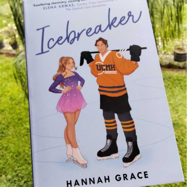 Hannah Grace Icebreaker English Romance Fiction Novel Book Preloved