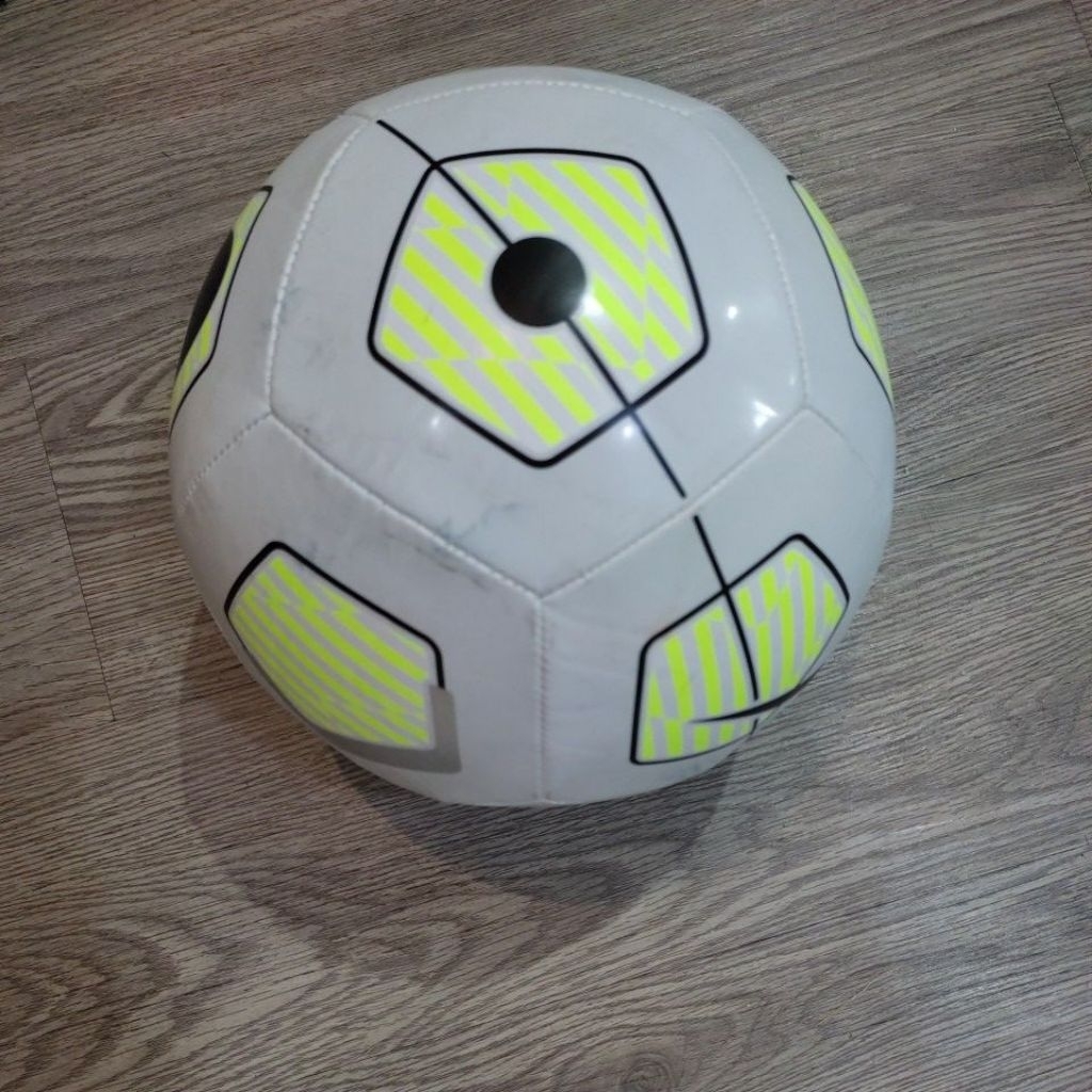 NK MERC FADE-FA2 BALL