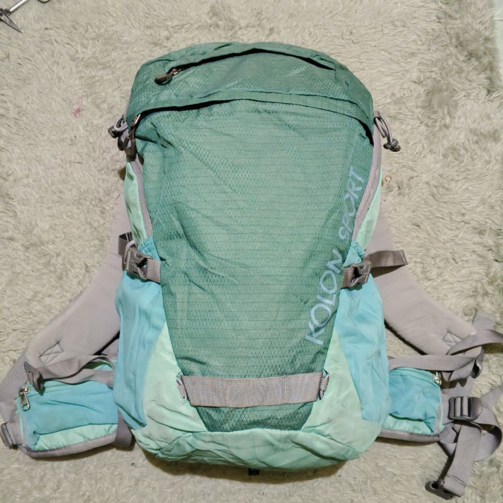 KOLON SPORT ZEUS 28 LITER DAYPACK กระเป๋าเป้กลางแจ้ง