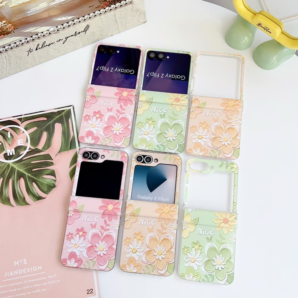 SAMSUNG GANTUNGAN กรณีใหม่Samsung Zflipดอกไม้น่ารักดอกไม้สวยพร้อมสายโซ่น่ารักTPUปลอกHpสําหรับSamsung