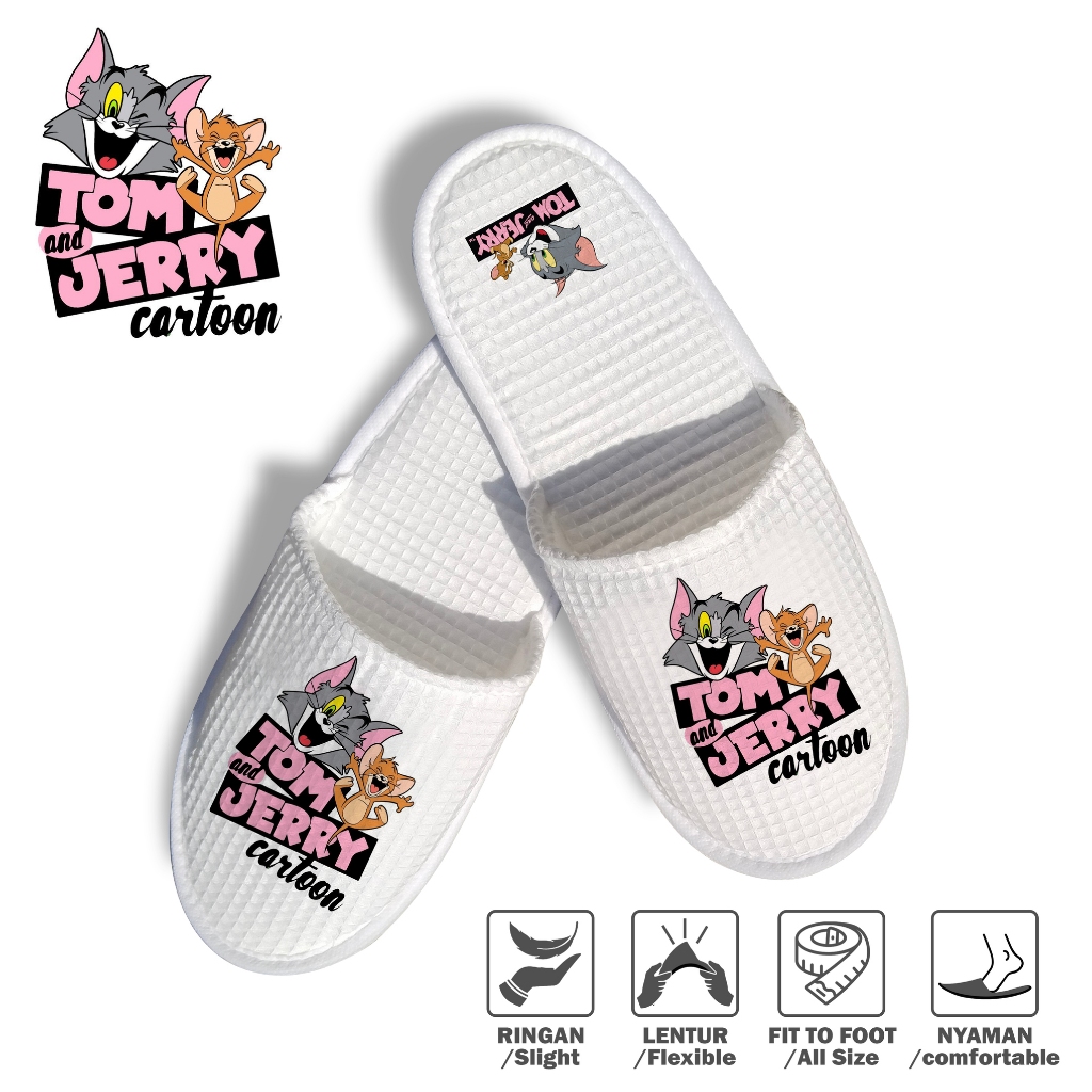 รองเท้าแตะ Tom And Jerry Motif Waffle House/โรงแรม