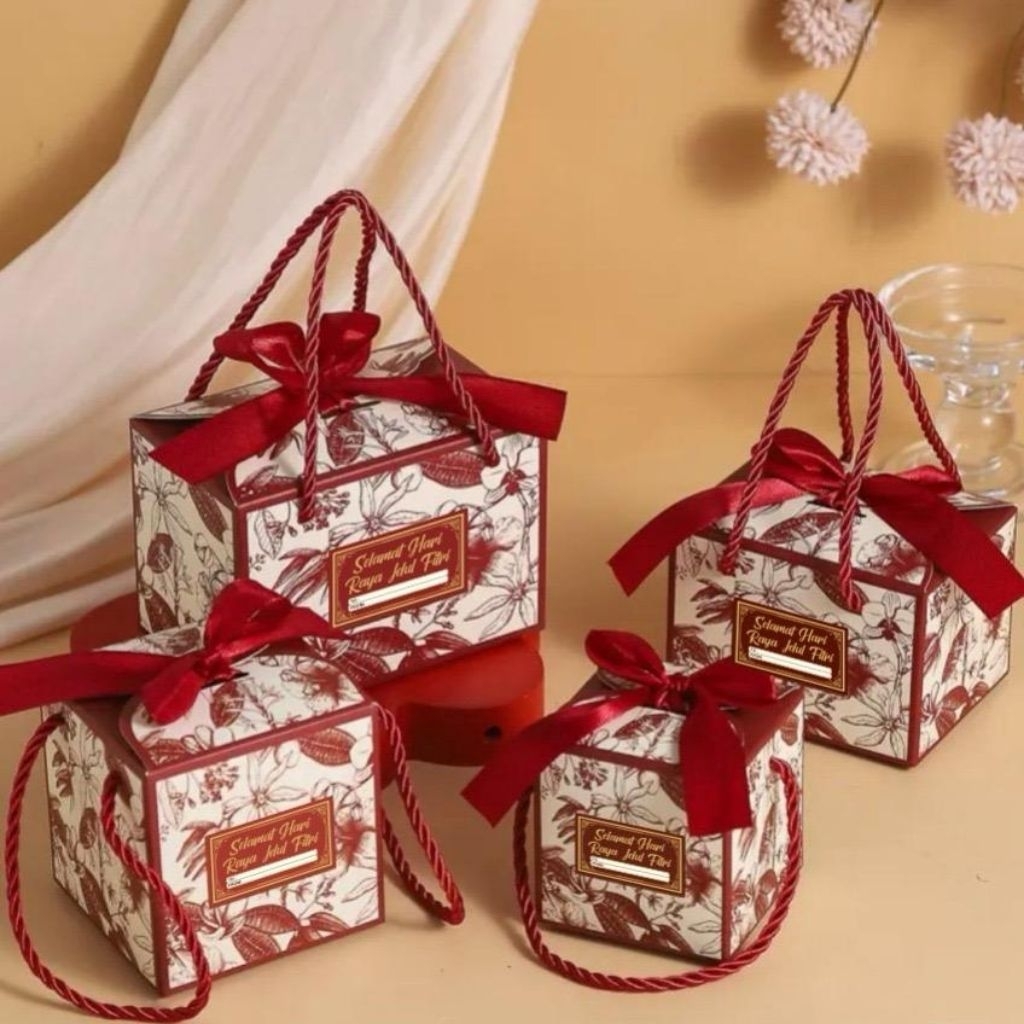 ELEGANT CAKE AND CAKE BOX/HAMPERS BOX/CUTE GIFT BOX