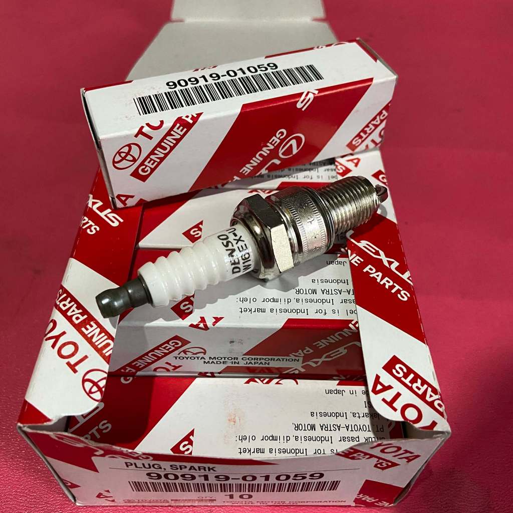 หัวเทียน/เครื่องดับเพลิง/Busi Kijang 5K/7K/พกพา 1.0 ST100/ Futura/T120ss CARB/T120/L300 ORIGINAL TOY