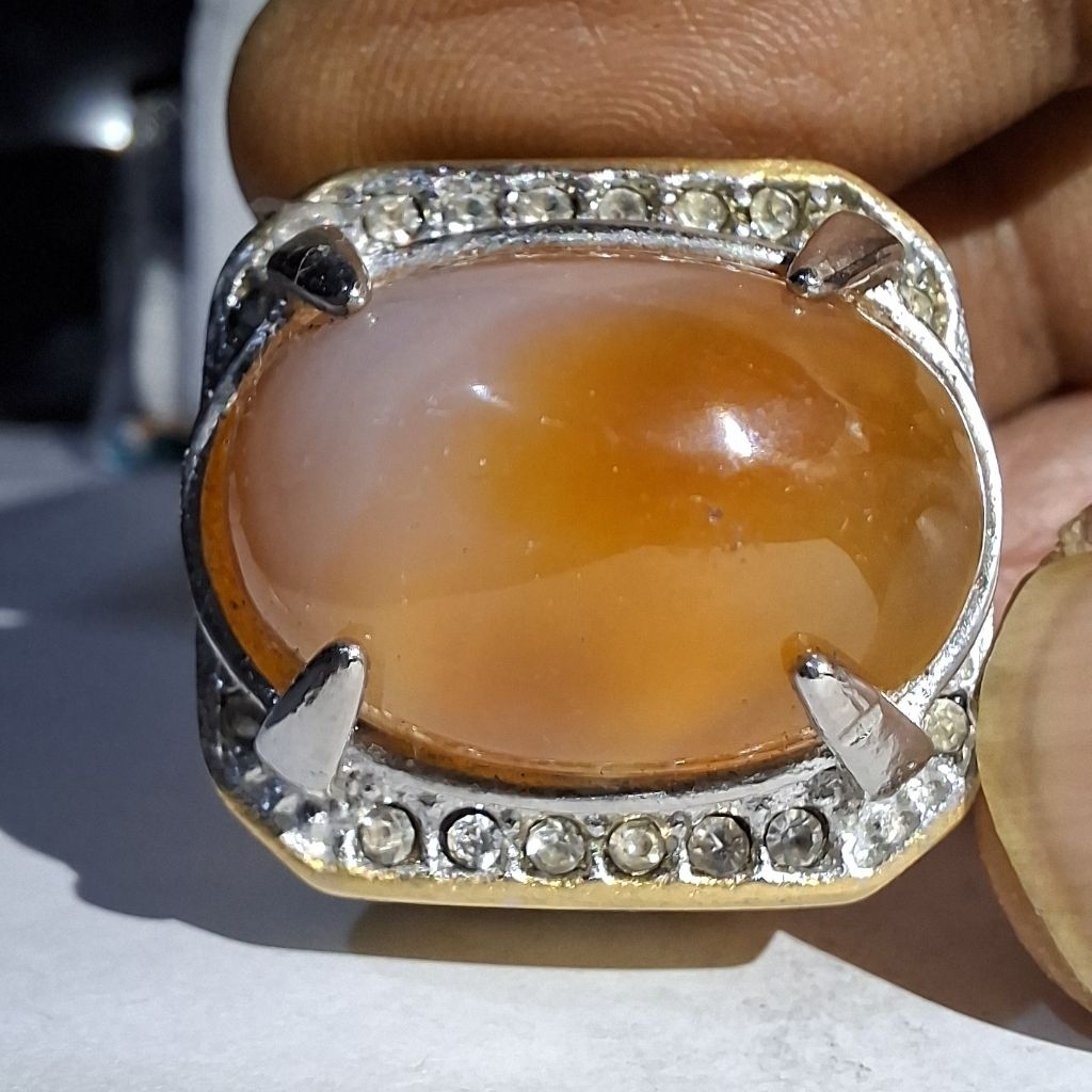EST DIM AGATE STONE 22x15.5x11 RING 10