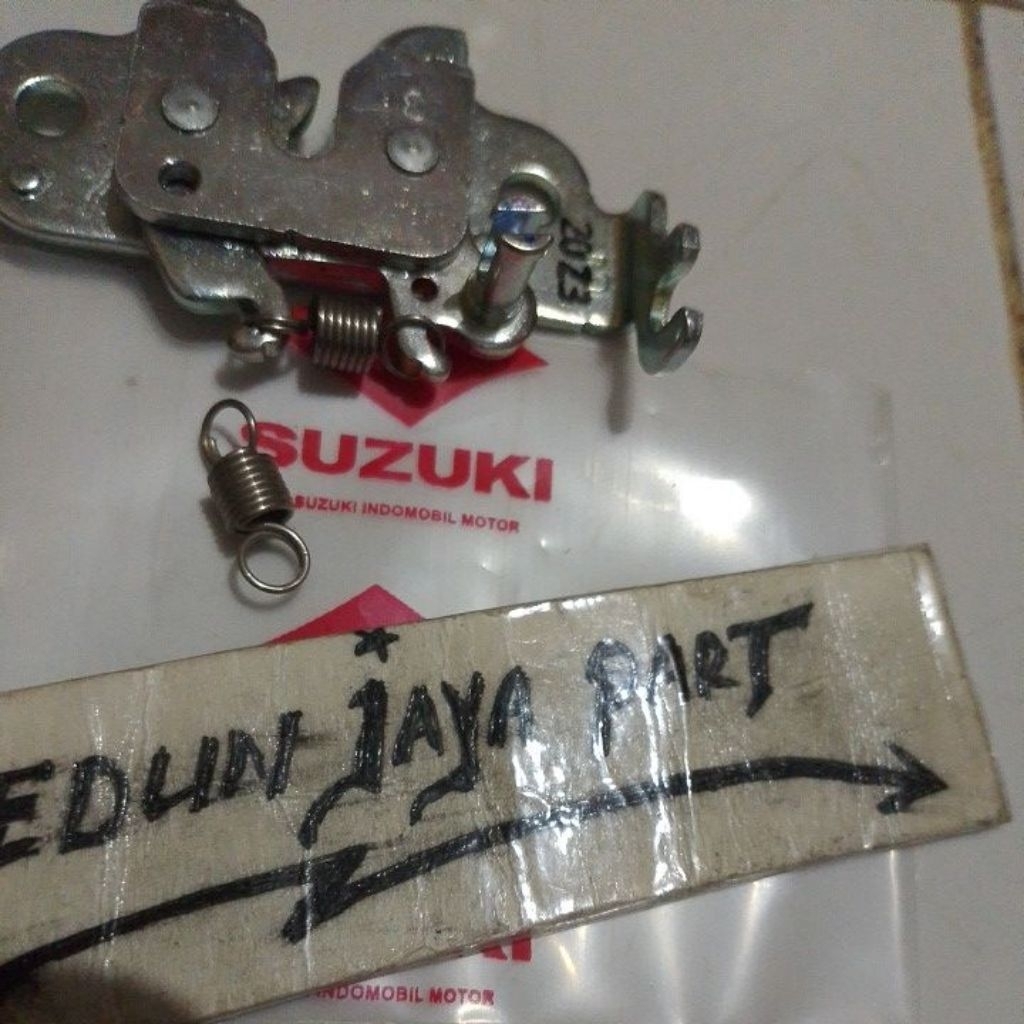 บานพับล็อคเบาะหลังสําหรับ Suzuki fu PNP nmax ฯลฯ
