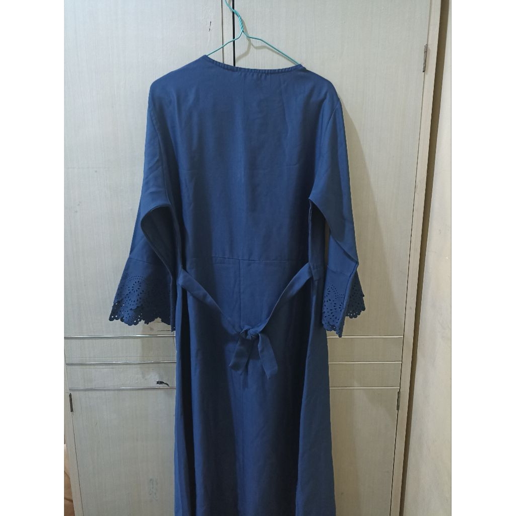 Navy dress**********