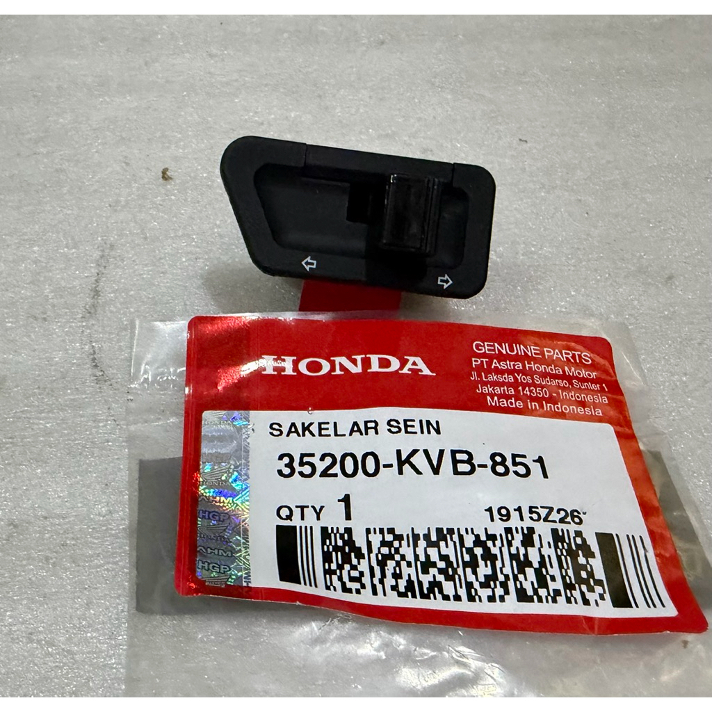 สวิตช์ไฟเลี้ยว BeAT คาร์บูเรเตอร์ Vario110คาร์บูเรเตอร์ Karisma SupraX125คาร์บูเรเตอร์ Original AHM 