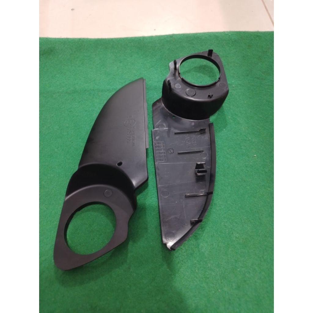 ฝาครอบกระจก SUZUKI ERTIGA 2012-2016 LOWER