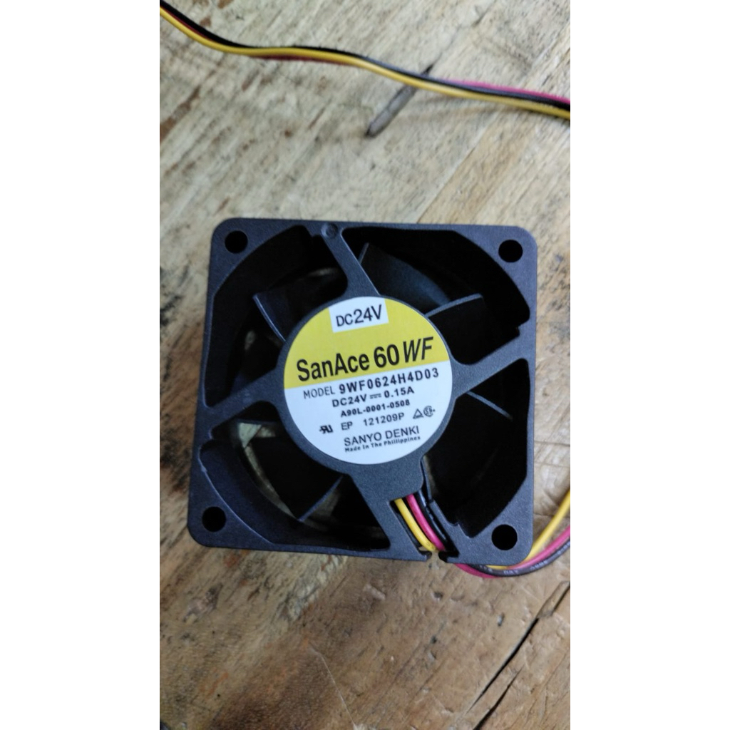 กล่องทําความเย็น Dc 6X6cm หนา 2.5cm SanAce 60WF 9WF0624H4D03 24V 0.15A