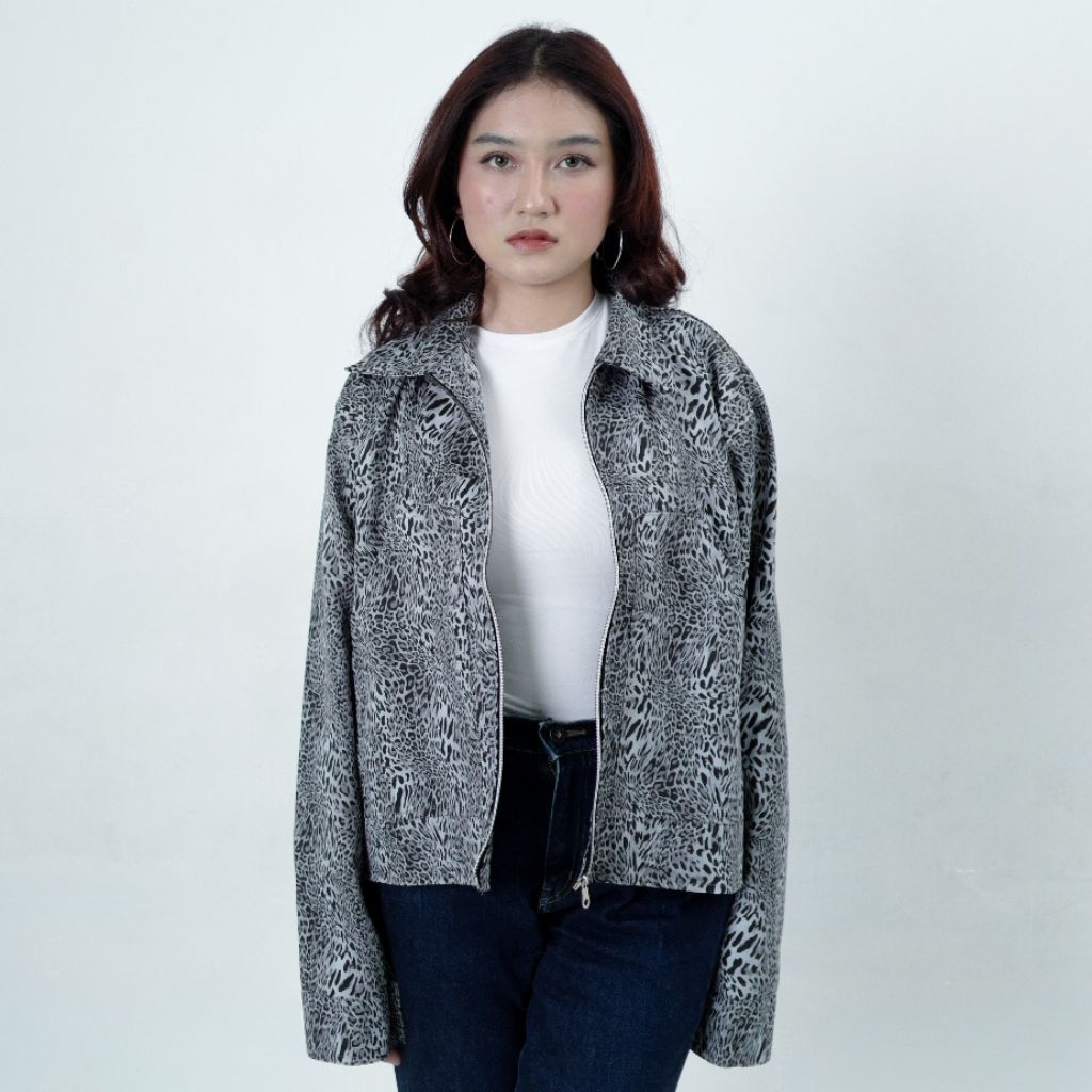 ผ้าแฟชั่น | Luna Work Jacket Leopard Unisex Men & Women Boxy Fit