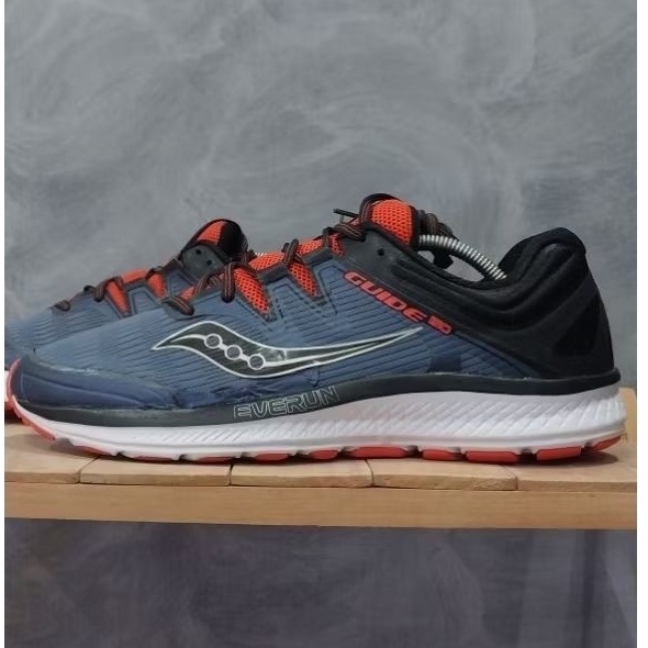 Saucony Running ไซส์ 44 PLov Ory Combat Shoes