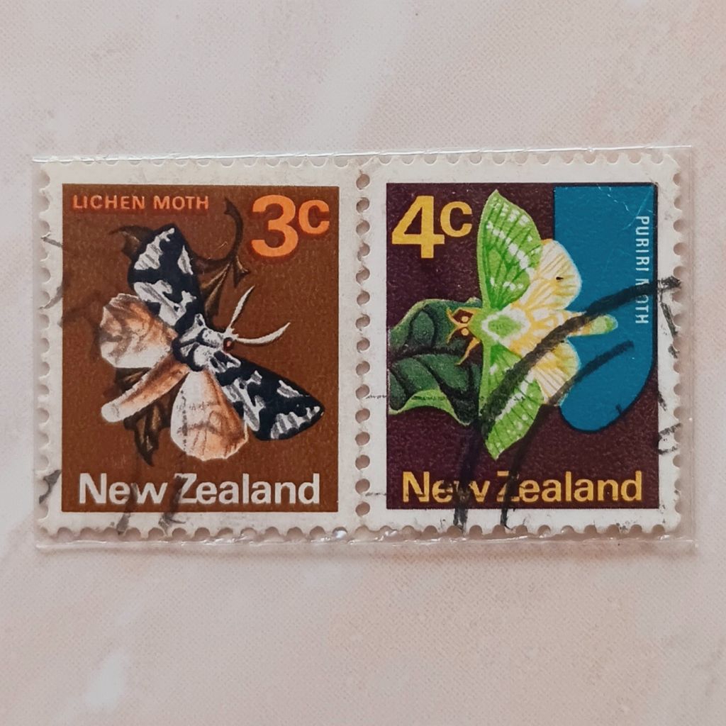 (AG) New Zealand 1970 - 1976 Definitives (1970-76) ชุด 2 ชิ้น มือสอง