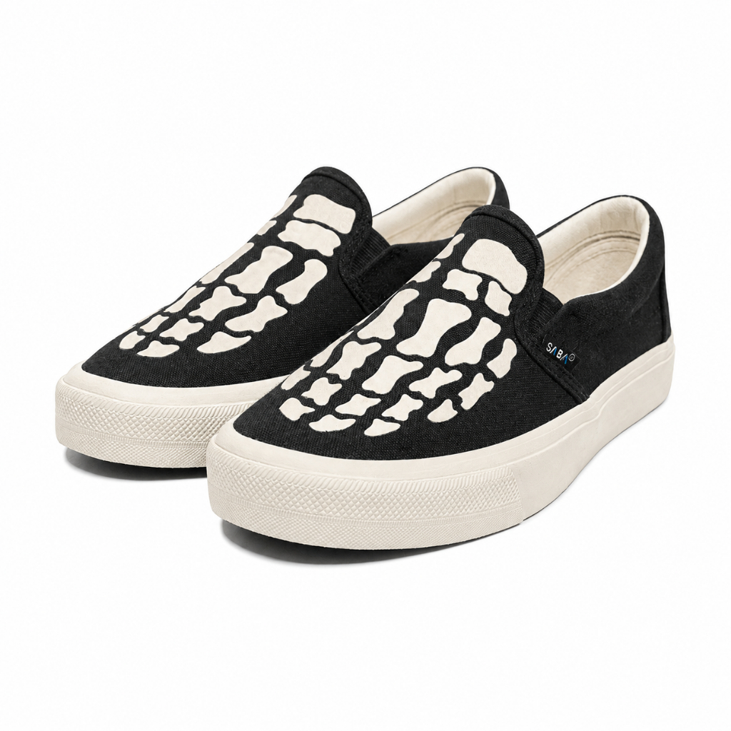 SABA Slip On Skeleton Black White - รองเท้าผ้าใบลําลองสําหรับบุรุษและสตรี | เรียบง่าย สะดวกสบาย & ทันสมัย SKT