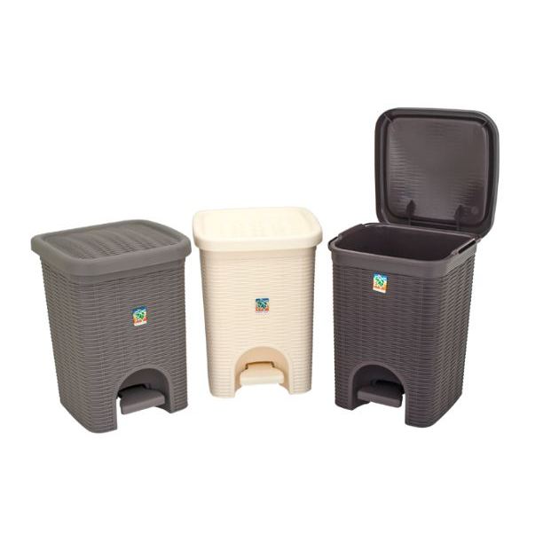 ใบสีเขียว PEDAL TRASH RUBBISH BIN ATESTHETIC 5L SILVA