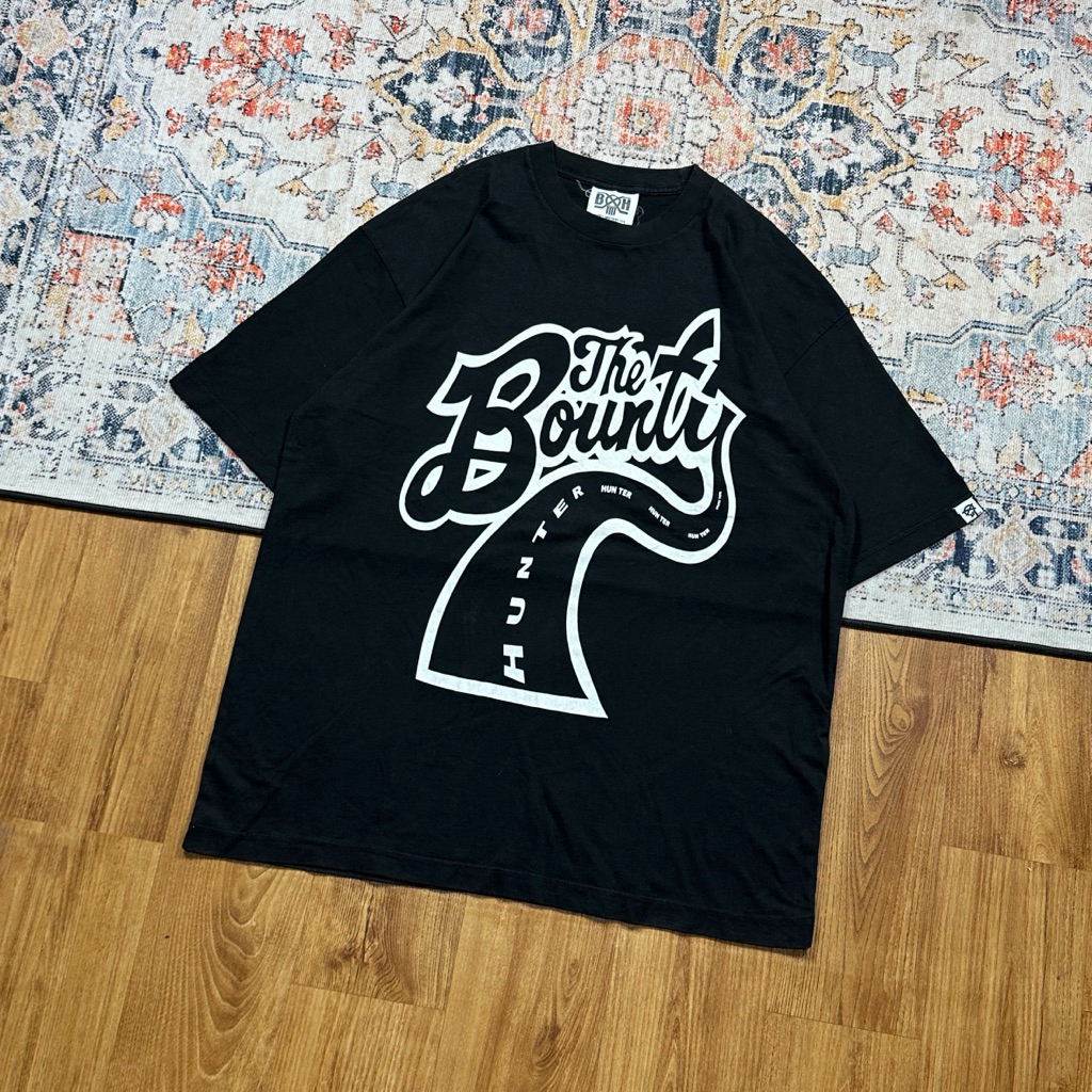 เสื้อยืด VINTAGE BOUNTY HUNTER
