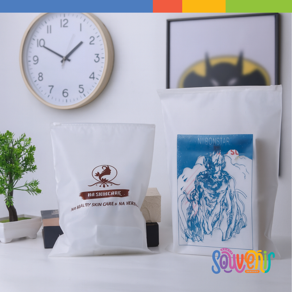 กระเป๋าซิปออกแบบที่กําหนดเองการพิมพ์หน้าจอโปร่งใส Portrait Doff Organizer กระเป๋าถุงพลาสติก Ziplock 