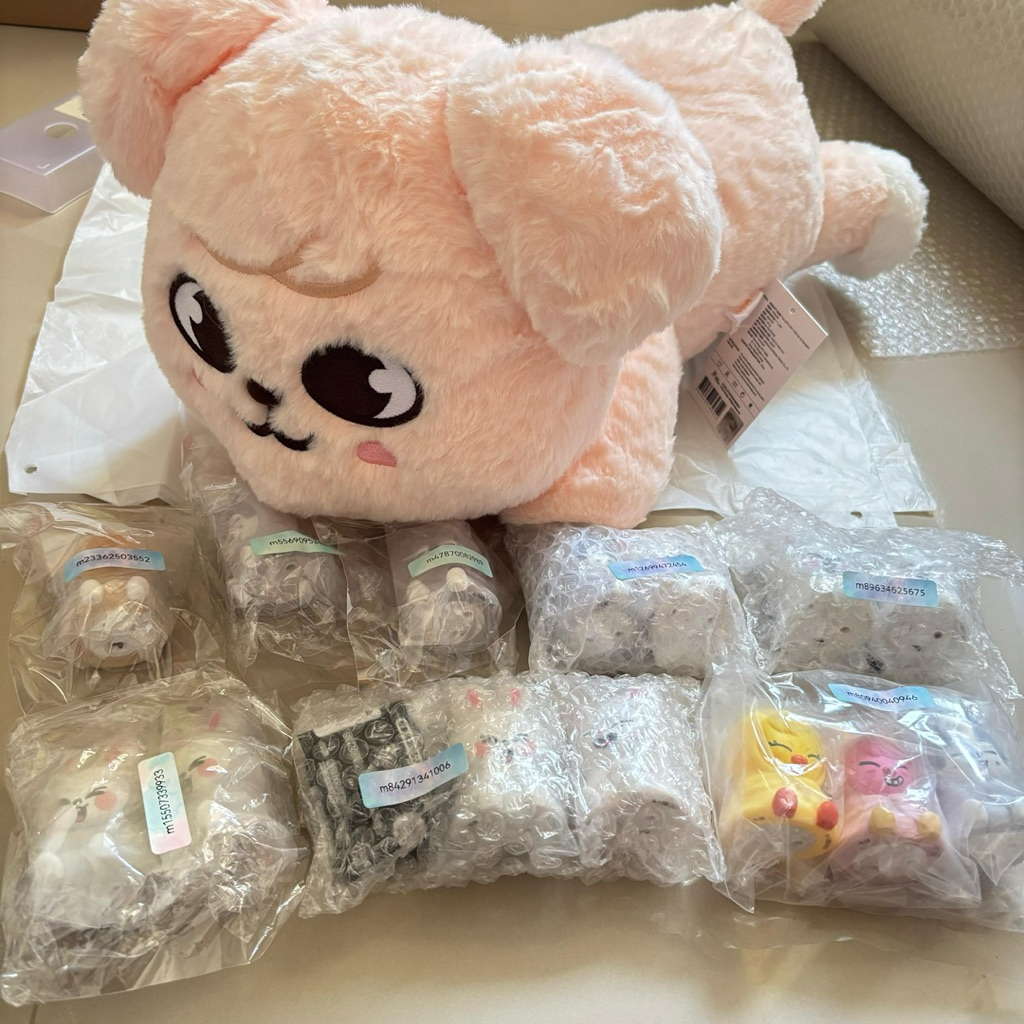 2 - ฟิกเกอร์ SKZOO & PUPPYM PLUSHIE