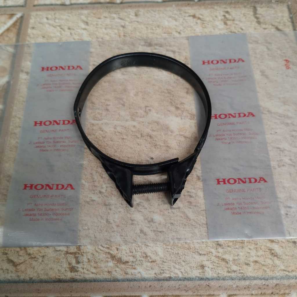 CLMP INTAKE MANIPOL BOX FILTER HONDA VARIO 110 BEAT SCOOPY VARIO 125 ETC.
