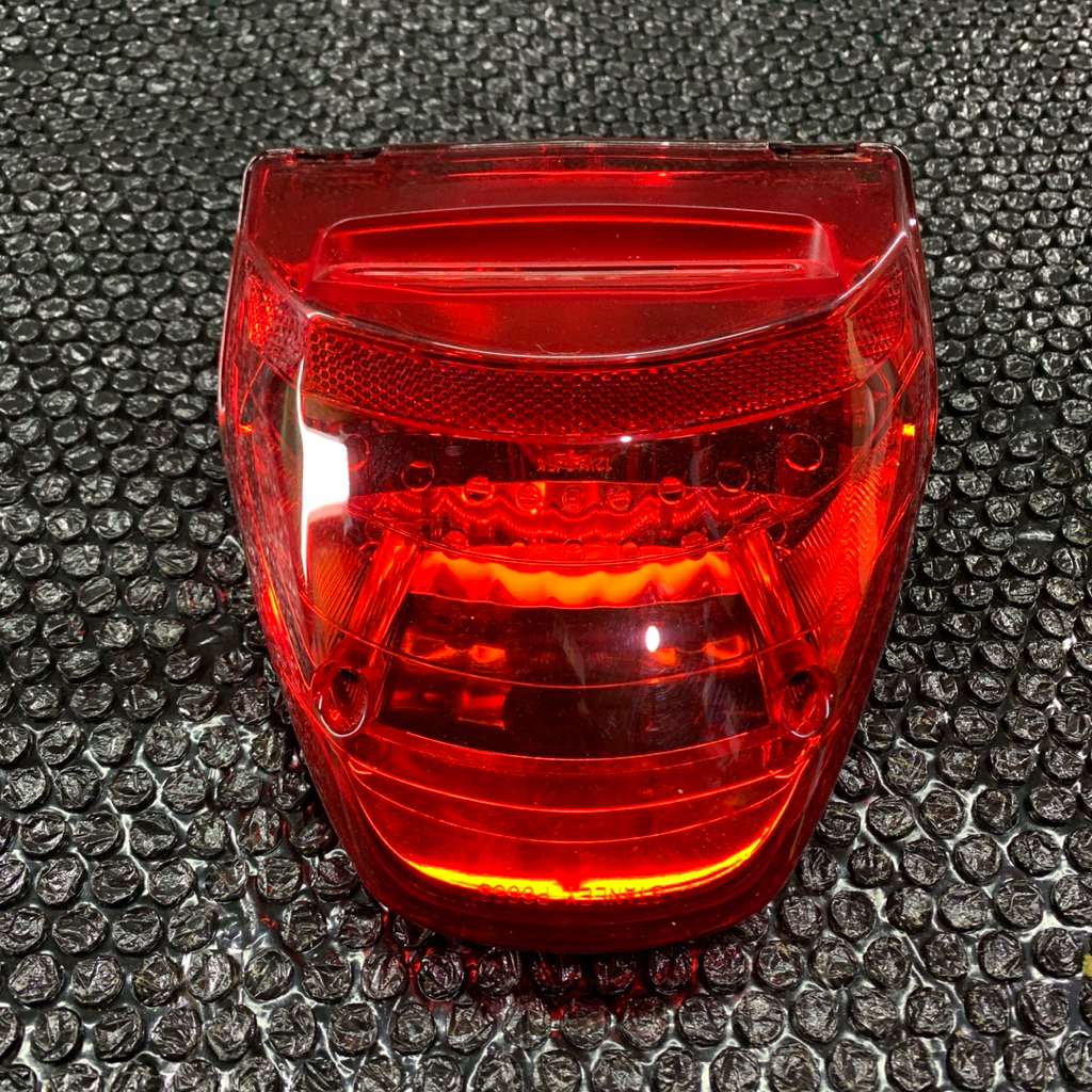 REAR BRAKE STOP LAMP ASSY VERZA 150 Original AM HONDA ของแท้ PARTS / HGP 33701 - K18 - 901 ของแท้ 10