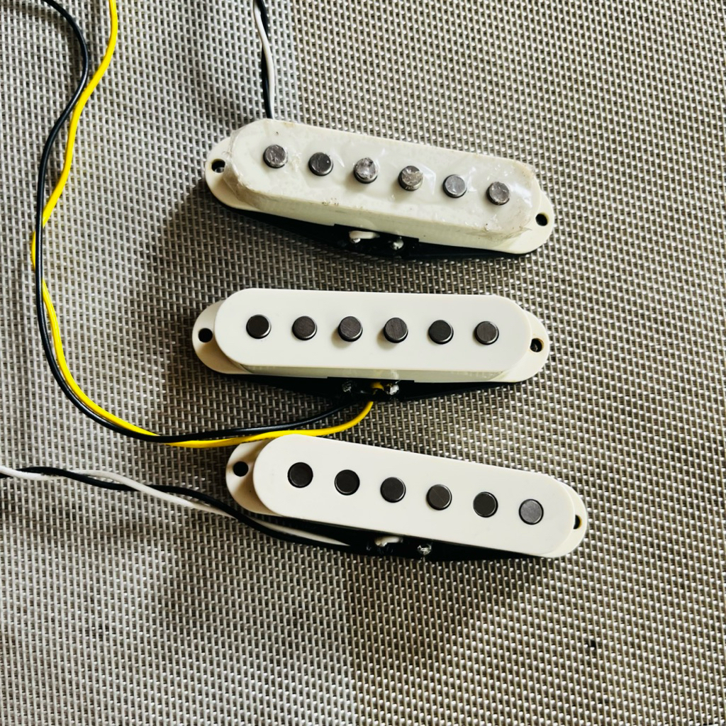 กีต้าร์โปร่ง SSS alnico ptp fender squire แท้