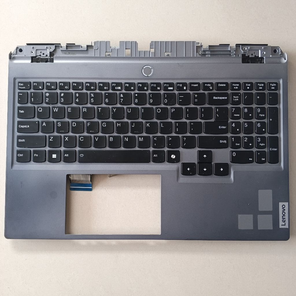 กรอบคีย์บอร์ด Lenovo Loq 15APN9