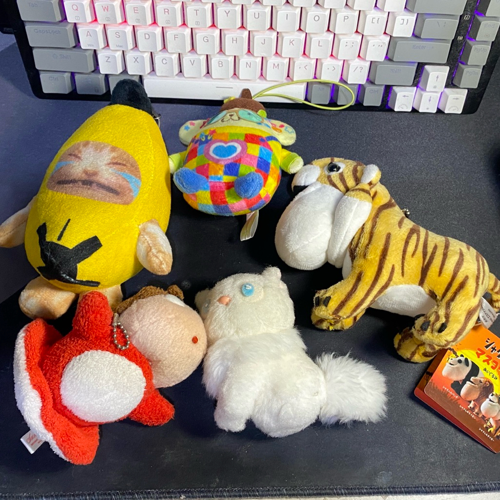 GANTUNGAN พวงกุญแจตุ๊กตาต่างๆGhibli Ponyo Lily Tiger Japan Sanrio Pompompurin Decora Poppples Vintag