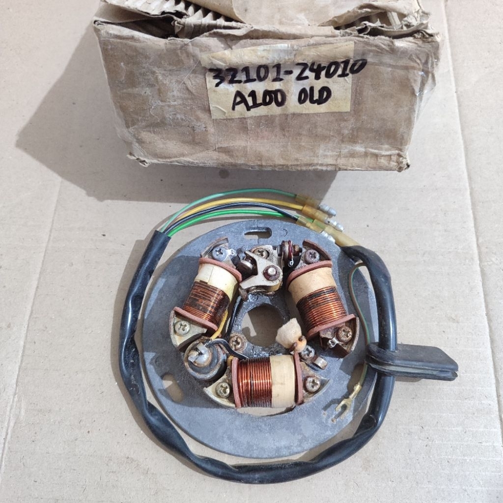 Spool spool spool spool spool spool assy suzuki A100 100 A-100 platinum nos japan