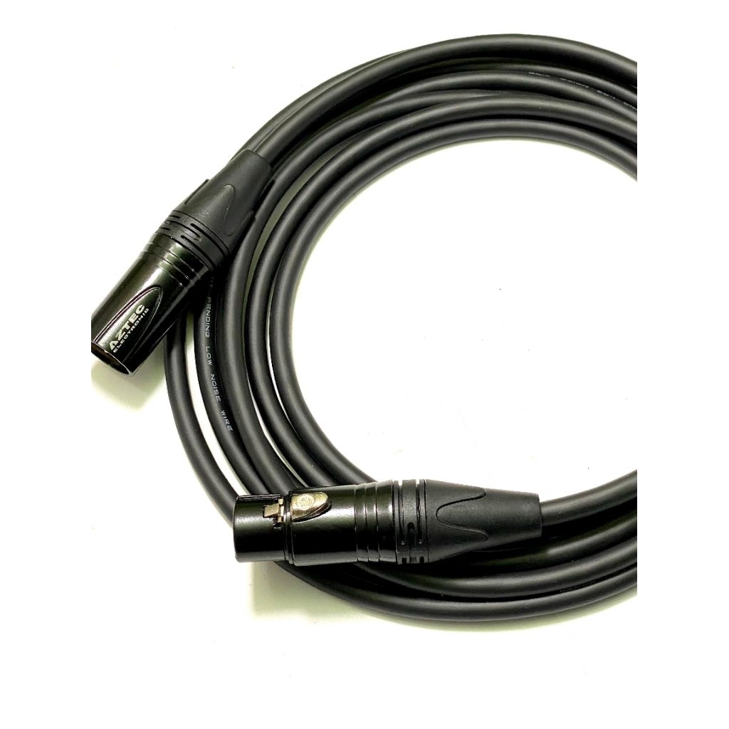 สายสัญญาณเสียงหญิง Mogami gold xlr ตัวผู้เป็น XLR 5 เมตร