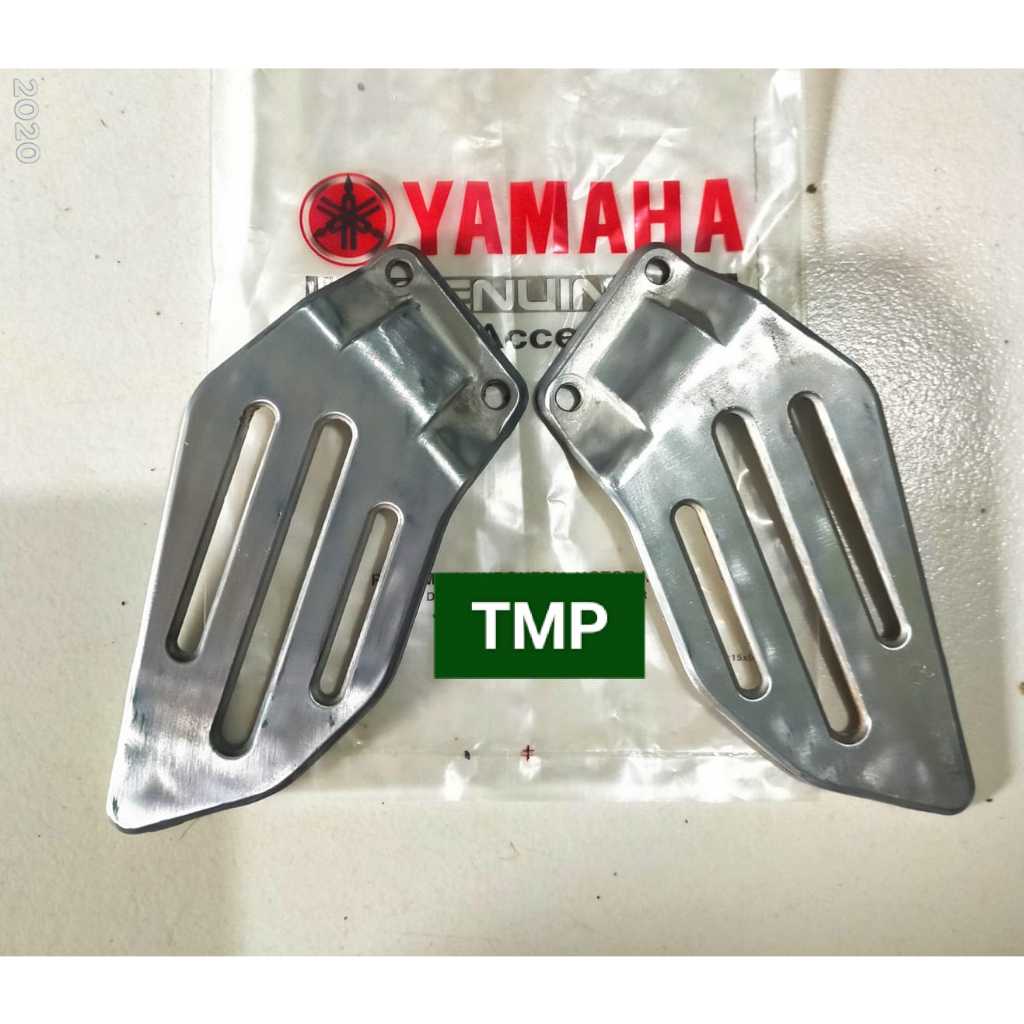 FRONT FOOTSTEP FIN ซ้าย ขวา LR YAMAHA R15 .2pc เดิม