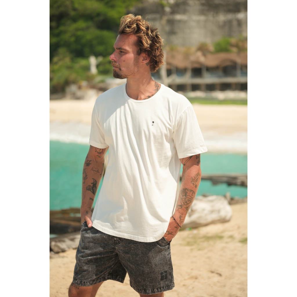 Lost In Paradise - เสื้อยืดมะพร้าว