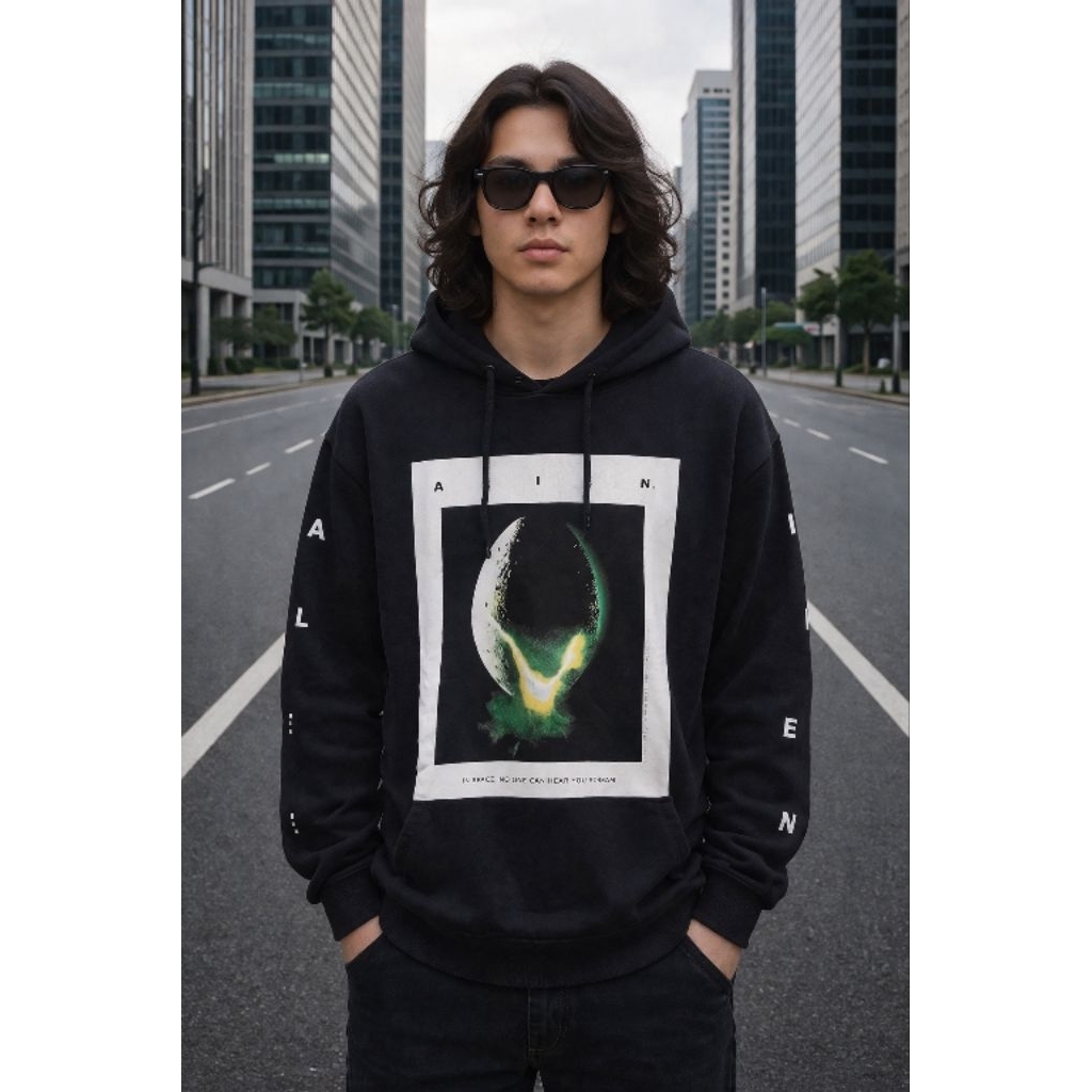 ALIEN H*M เสื้อฮู้ดหนังวินเทจ ไซส์ XL (L75 x W58)