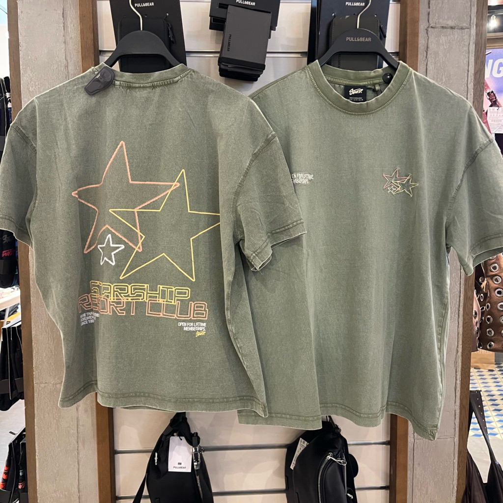 Stwd Boxy PULL&BEAR MEN เสื้อยืด Jastip (บริการร้านค้าส่วนตัว)