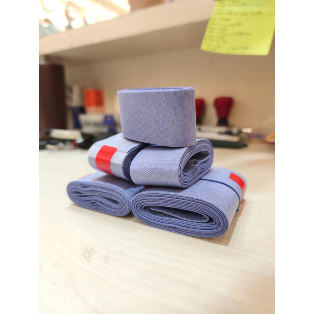 TOURNA DRY FEEL 1 IN 1 OVERGRIP - BADMINTON TENNIS GRIP COTENTS 1 (ไม่มีสติ๊กเกอร์)